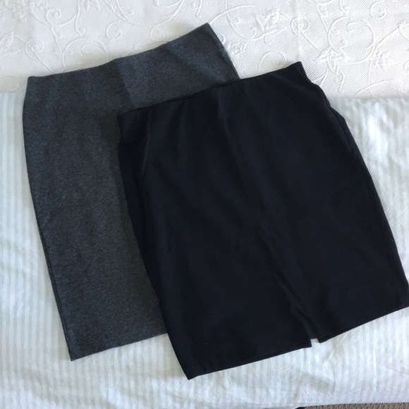 Lot of 2 Old Navy size small black & grey pencil skirts - Picture 1 of 8